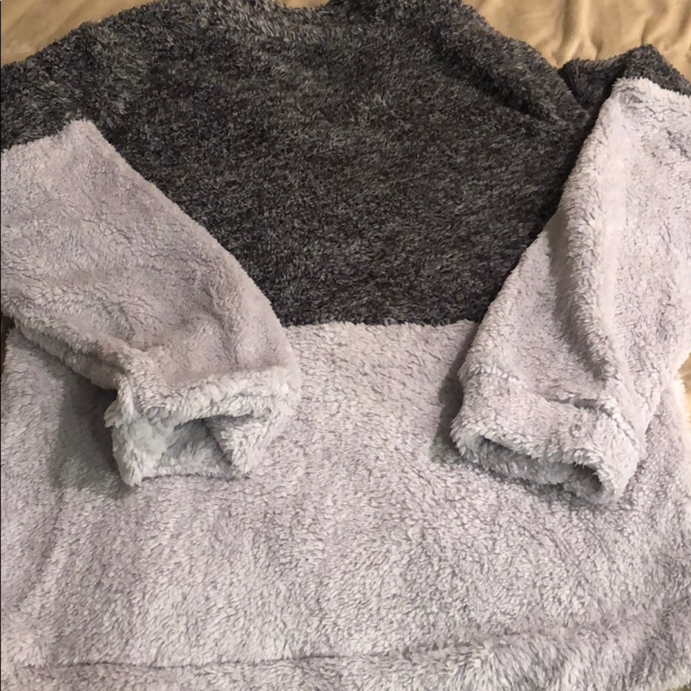 Sherpa Quarter zip! NWOT - Picture 6 of 7